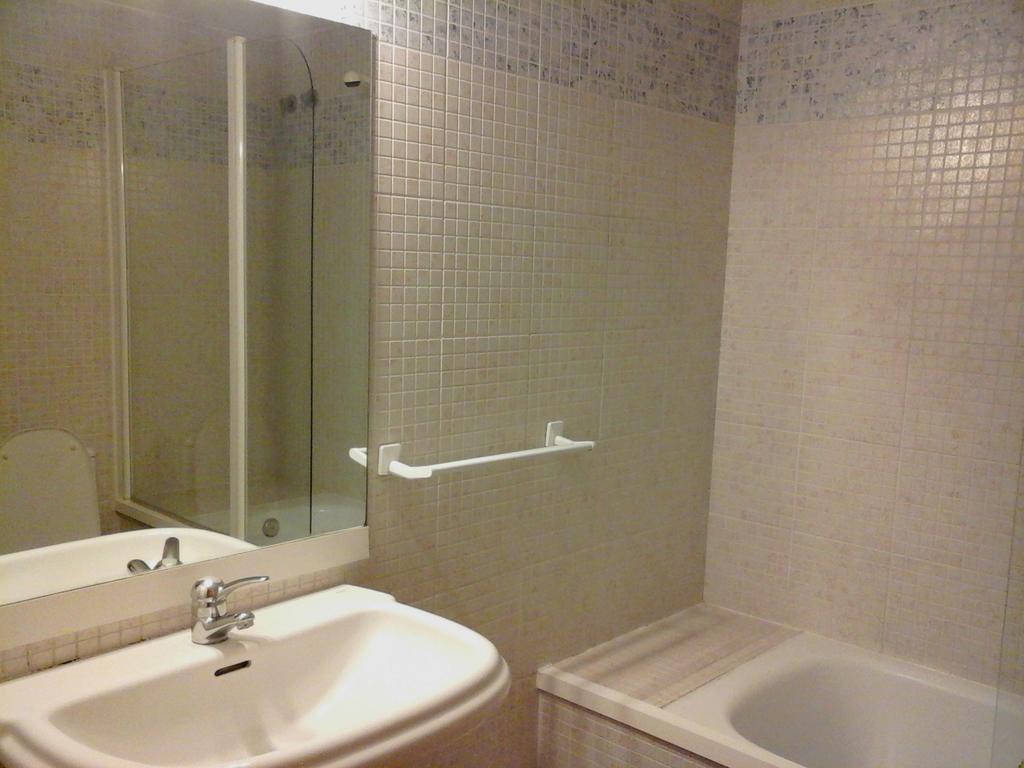 Apartament Fira L'Hospitalet de Llobregat Bagian luar foto