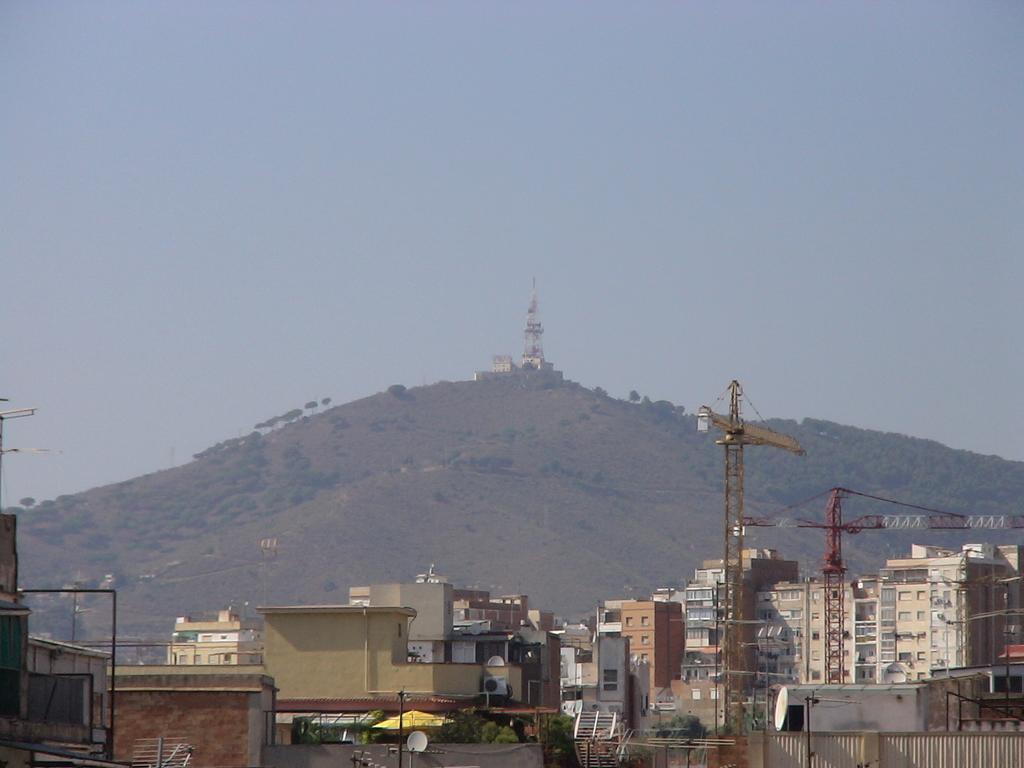 Apartament Fira L'Hospitalet de Llobregat Bagian luar foto
